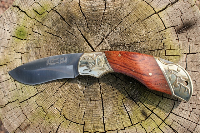 RanchField Folding knife
